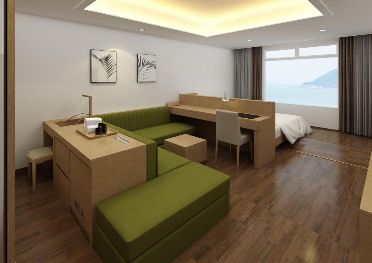 B&Beach Tourist Hotel Yeosu Extérieur photo